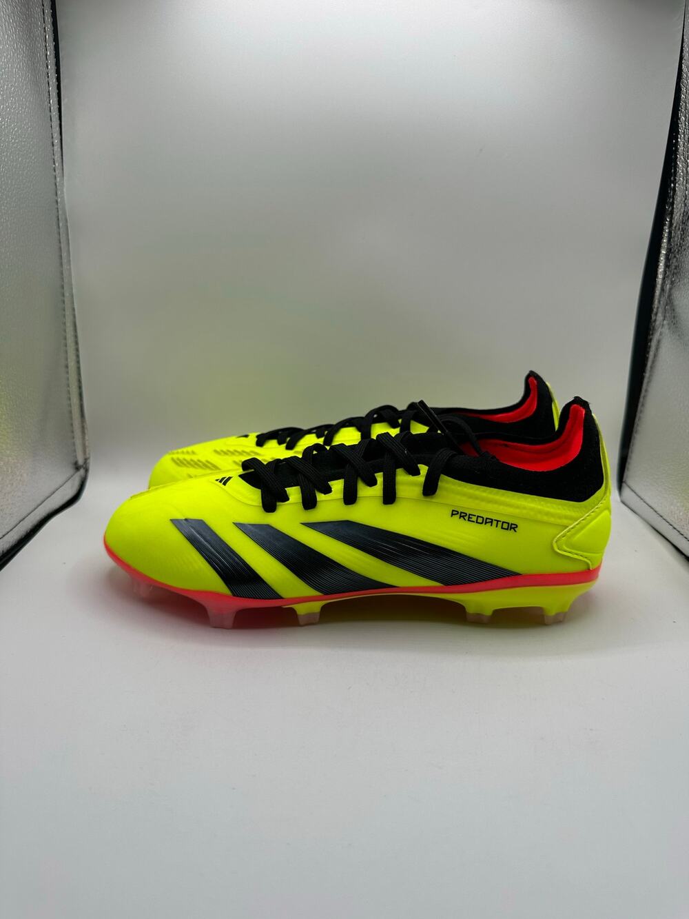 Adidas Predator 24 Pro FG Team “Solar Yellow” size 6 men’s